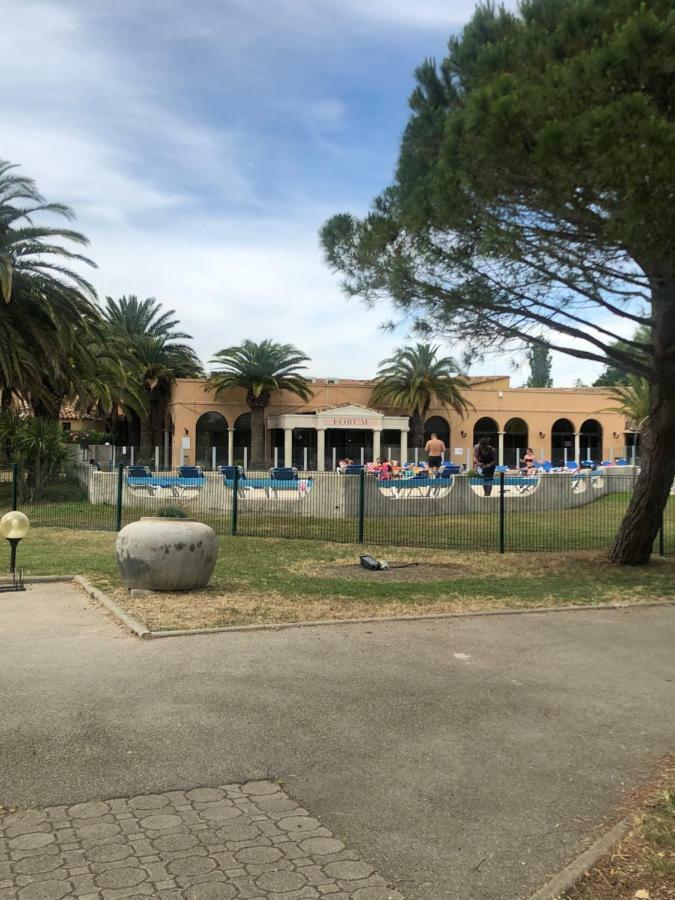 Appartement Les Hameaux Arles Buitenkant foto